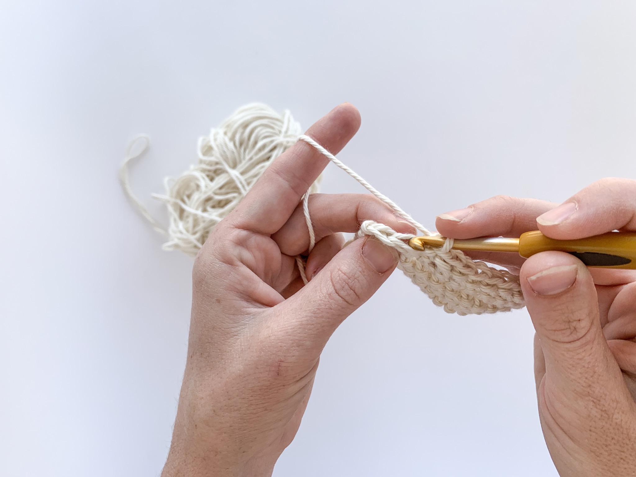 Half Double Slip Stitch